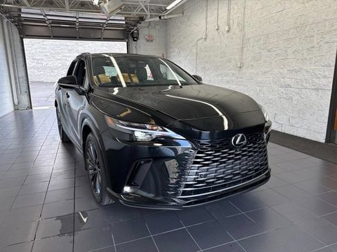 New 2026 Lexus RX 450h AWD image 2