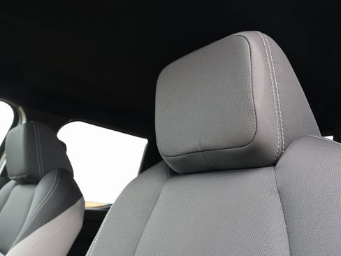 New 2025 Toyota Tacoma TRD Off-Road image 18