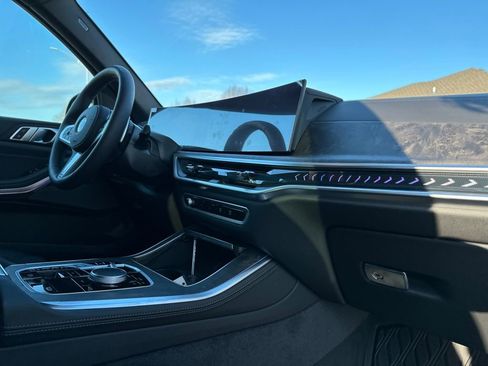 Certified 2026 BMW X5 xDrive40i w/ M Sport Package image 21