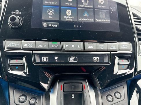 Used 2018 Honda Odyssey Elite image 19
