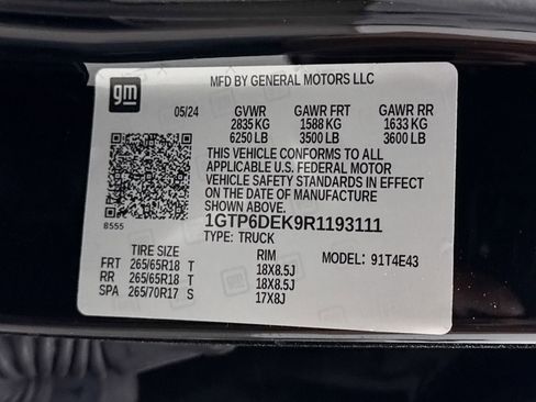 Used 2024 GMC Canyon AT4 w/ AT4 Premium Package AWD/4WD image 38