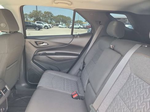 Used 2022 Chevrolet Equinox LT FWD image 10