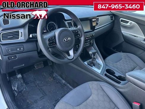 Used 2019 Kia Niro LX image 13
