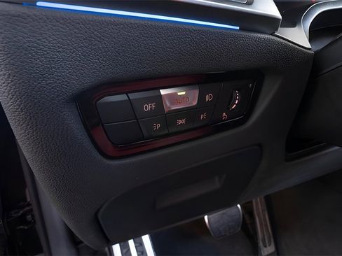 Used 2023 BMW M4 xDrive Competition image 23