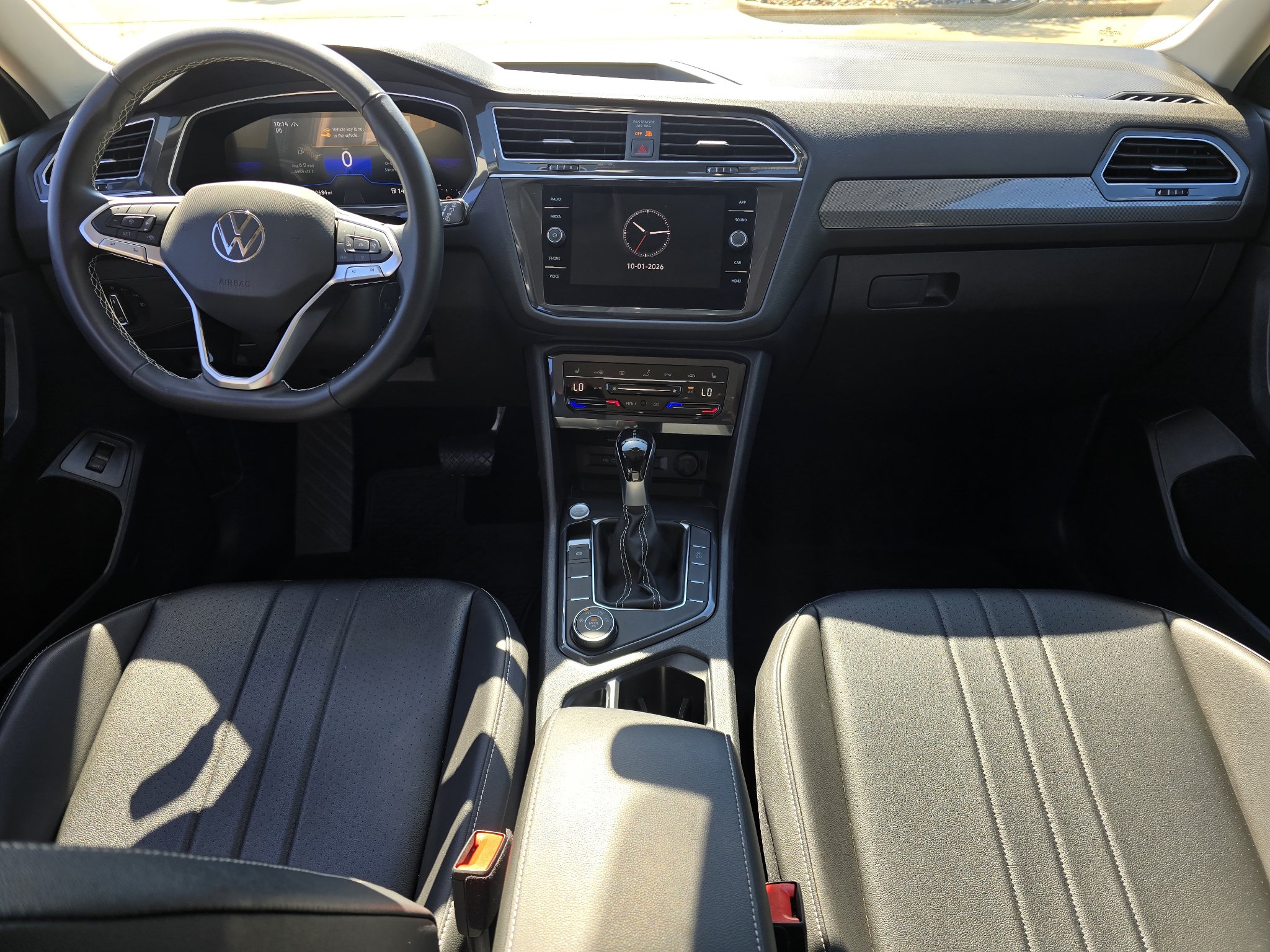 Used 2024 Volkswagen Tiguan SE AWD/4WD image 27