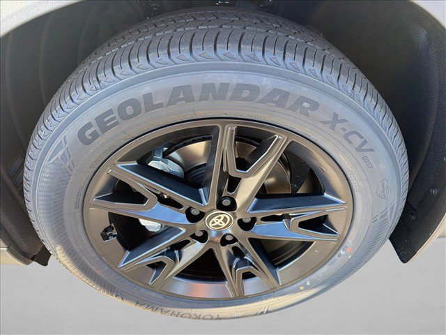 New 2026 Toyota Grand Highlander AWD Hybrid image 11