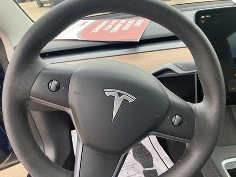 Used 2023 Tesla Model 3 Performance image 15