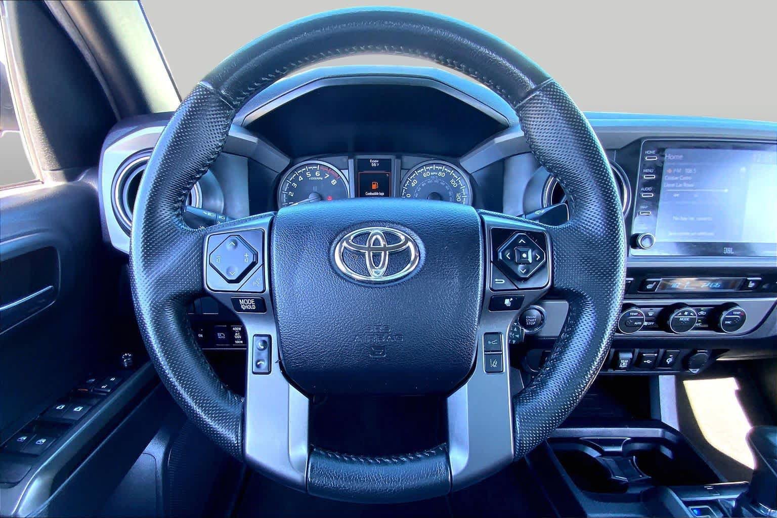Used 2022 Toyota Tacoma TRD Sport w/ TRD Premium Sport Package RWD image 6
