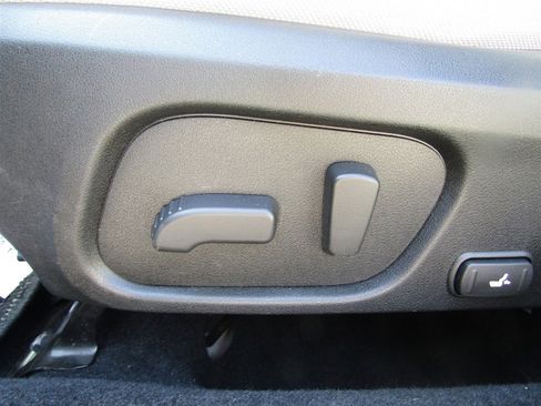 Used 2017 Subaru Forester 2.5i Premium w/ Popular Package #2A image 19