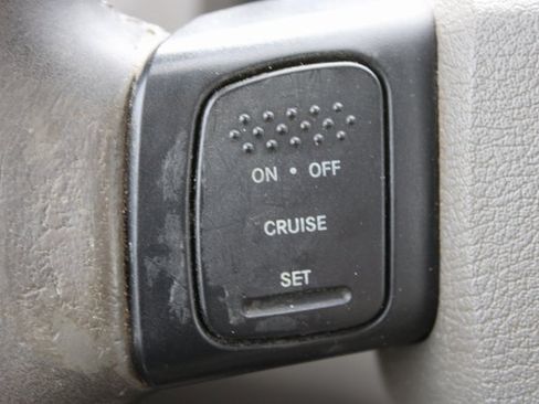 Used 2007 Dodge Ram 3500 Truck SLT image 19