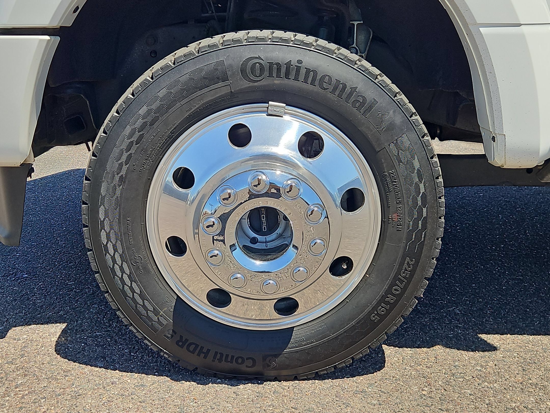 Certified 2022 Ford F450 Platinum AWD/4WD image 10