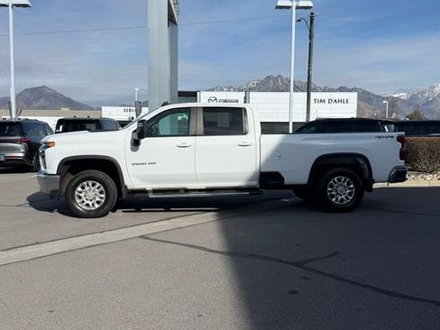Used 2022 Chevrolet Silverado 3500 LT w/ Fleet Comfort Package AWD/4WD image 5