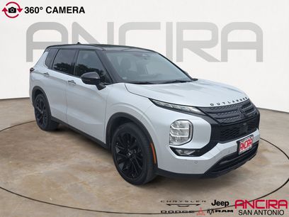 Used 2023 Mitsubishi Outlander SE Black Edition