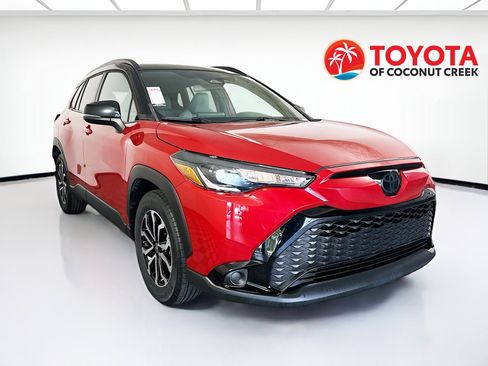 Used 2023 Toyota Corolla Cross AWD Hybrid w/ Moonroof Package image 1