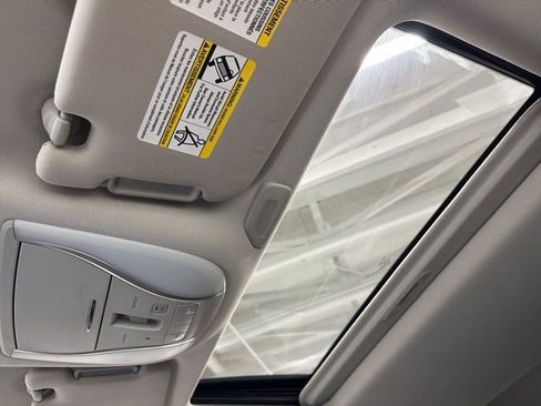 Used 2017 INFINITI QX60 AWD w/ Premium Plus Package image 50