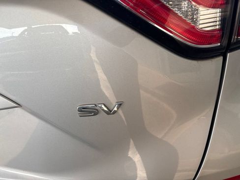 Used 2018 Nissan Murano SV FWD image 4