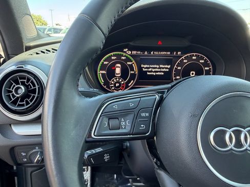 Used 2018 Audi A3 e-tron Premium FWD image 18