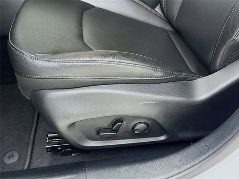 Used 2024 Jeep Compass Latitude image 19