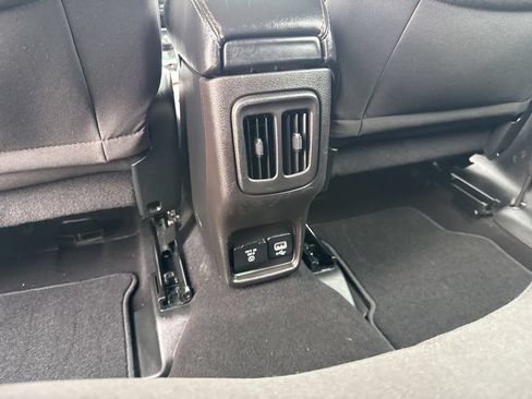 Used 2019 Jeep Compass Sport AWD/4WD image 17