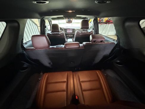 Used 2023 Dodge Durango GT AWD/4WD image 13