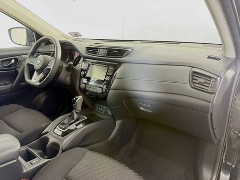 Used 2019 Nissan Rogue SV AWD/4WD image 24