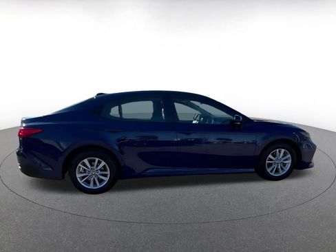 Used 2025 Toyota Camry LE image 16