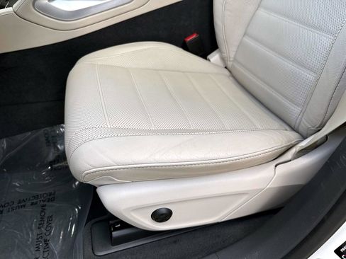 Certified 2020 Mercedes-Benz GLE 580 4MATIC image 22