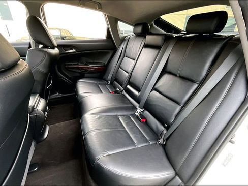 Used 2015 Lincoln Navigator 4WD w/ Equipment Group 101A Reserve image 32