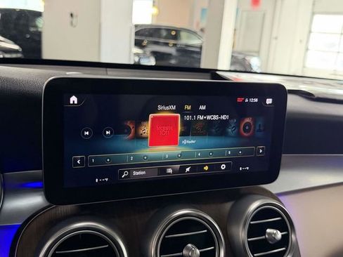 Certified 2022 Mercedes-Benz GLC 300 4MATIC image 28