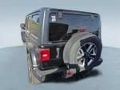 Used 2021 Jeep Wrangler Unlimited Sahara w/ LED Lighting Group image 3