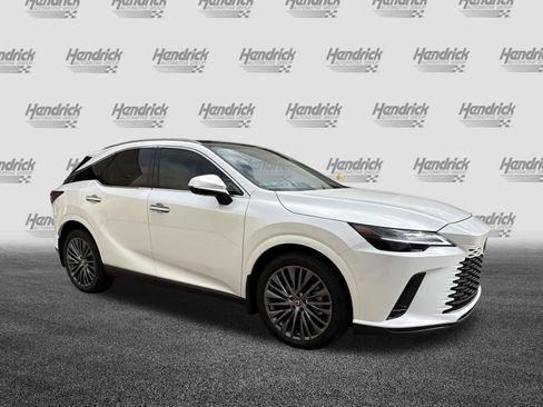 Used 2024 Lexus RX 350 AWD image 2