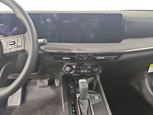 New 2026 Nissan Kicks SV w/ SV Premium Package AWD/4WD image 17