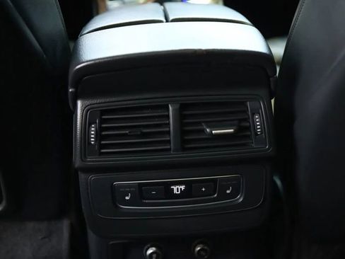 Used 2018 Audi Q7 3.0T Premium Plus w/ Premium Plus Package AWD/4WD image 35