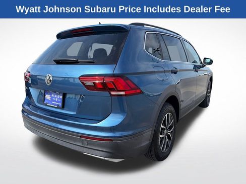 Used 2019 Volkswagen Tiguan SE w/ Panoramic Sunroof Package FWD image 9