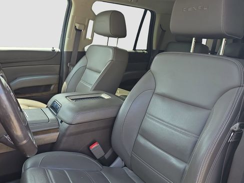 Used 2018 GMC Yukon Denali AWD/4WD image 7