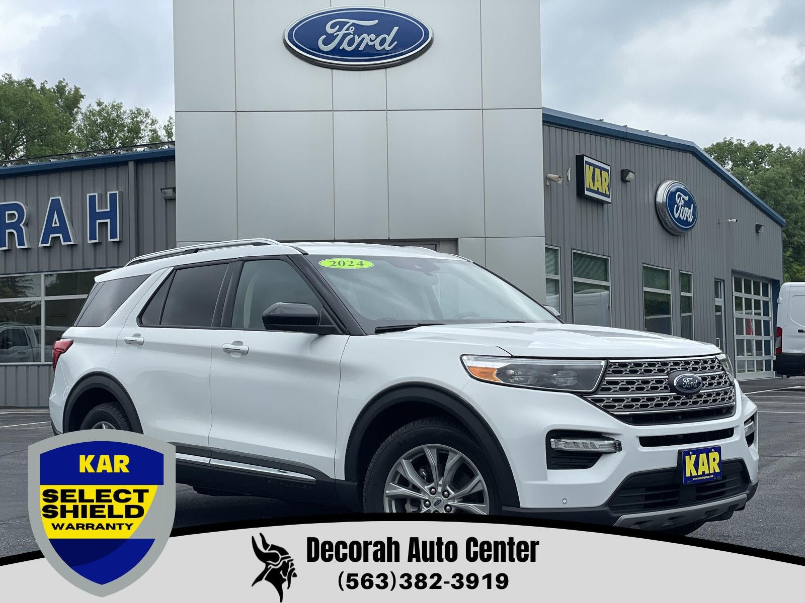 Used 2024 Ford Explorer Limited AWD/4WD image 1