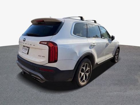Used 2021 Kia Telluride EX AWD/4WD image 3
