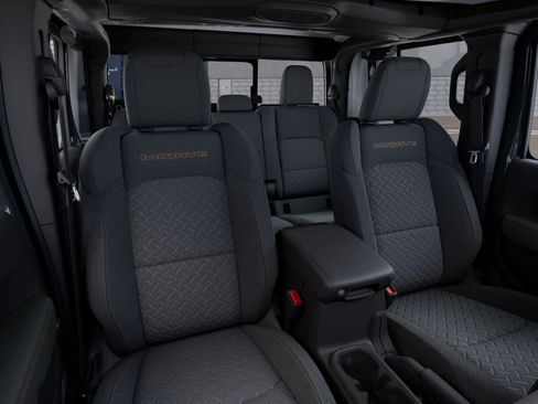 New 2026 Jeep Gladiator Mojave image 16