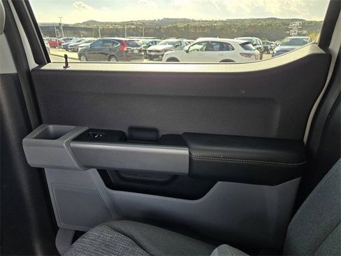 Certified 2024 Ford F350 XLT w/ FX4 Off-Road Package image 13