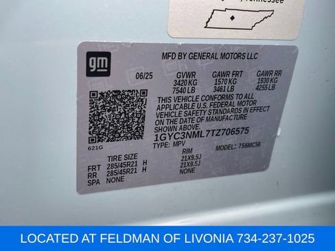 Used 2026 Cadillac Vistiq Sport w/ LPO, Floor Liner Package AWD/4WD image 10
