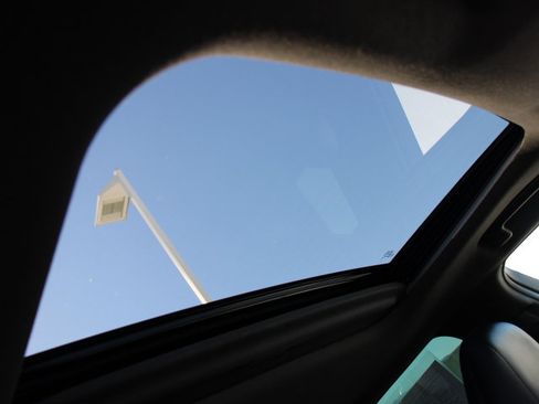 Certified 2021 Toyota Corolla XSE image 20