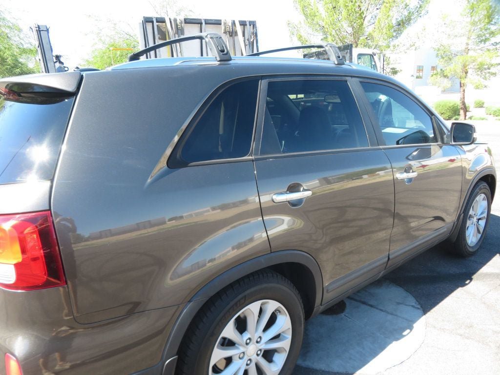 Used 2014 Kia Sorento EX w/ EX V6 Touring Package FWD image 10
