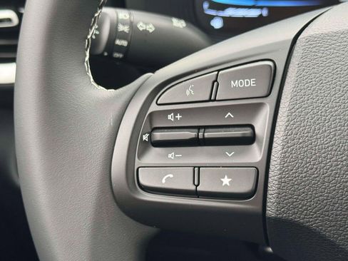 New 2026 Hyundai Venue SEL FWD image 16