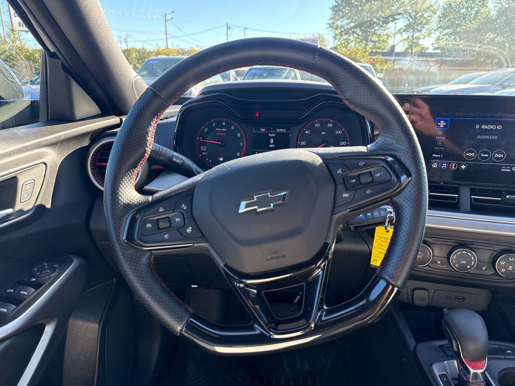 Used 2024 Chevrolet Trax RS w/ Driver Confidence Package FWD image 21