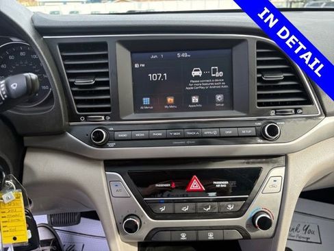 Used 2018 Hyundai Elantra SEL FWD image 22