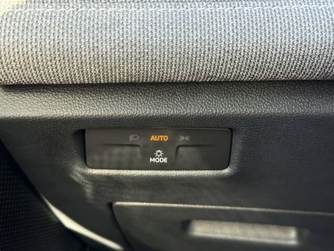 New 2026 Volkswagen Tiguan S image 26