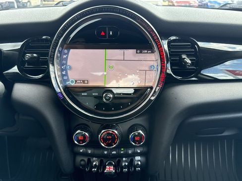 Used 2024 MINI Cooper S FWD image 17