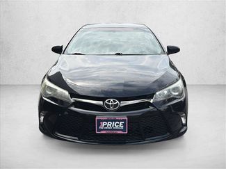Used 2016 Toyota Camry SE FWD video 2