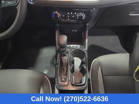 Used 2025 Chevrolet TrailBlazer LT image 28