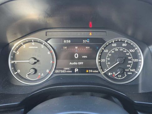 Used 2024 Mitsubishi Outlander SE image 7